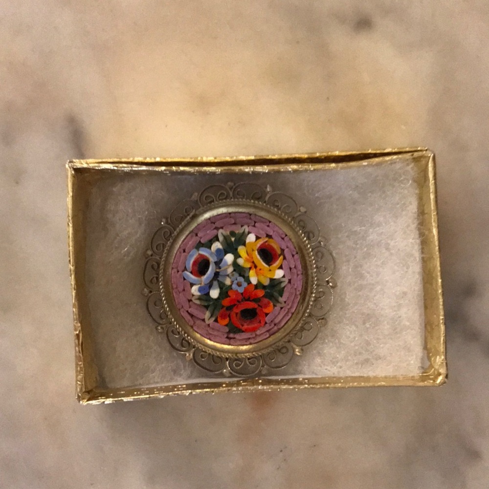 Vintage-Italian Micro Mosaic Brooch/Pin - Picture 3 of 6
